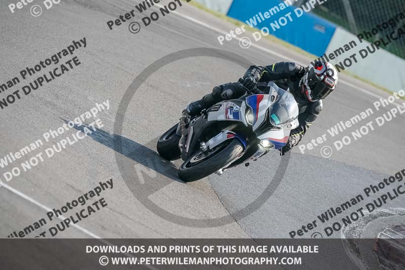 donington no limits trackday;donington park photographs;donington trackday photographs;no limits trackdays;peter wileman photography;trackday digital images;trackday photos